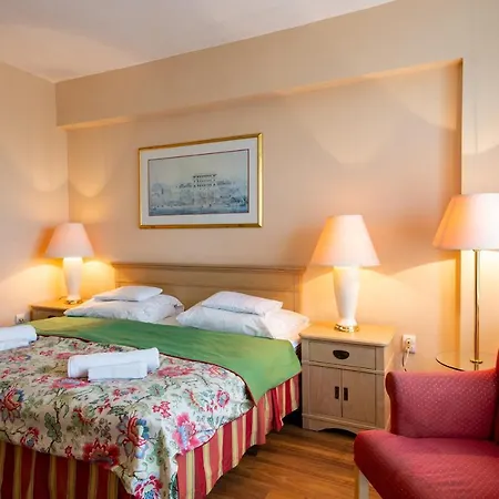 Fit Hotel 4*